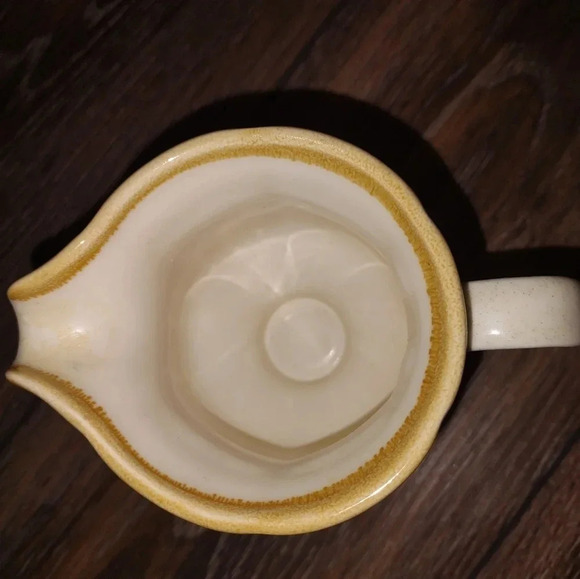 Vintage Mikasa Blue Daisy cream pitcher. Made in Japan. - Picture 5 of 5